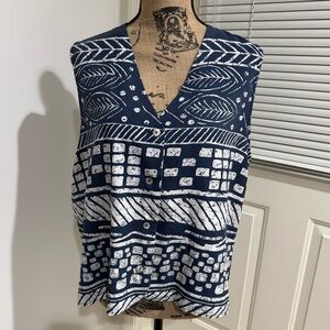 CLIO gorgeous navy blue and white silk sleeveless top / vest size Medium